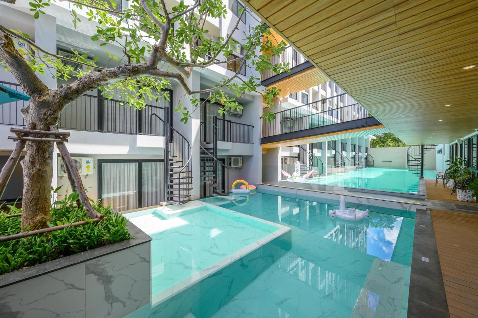 Tour De Phuket Hotel - Sha Plus 타랑 외부 사진