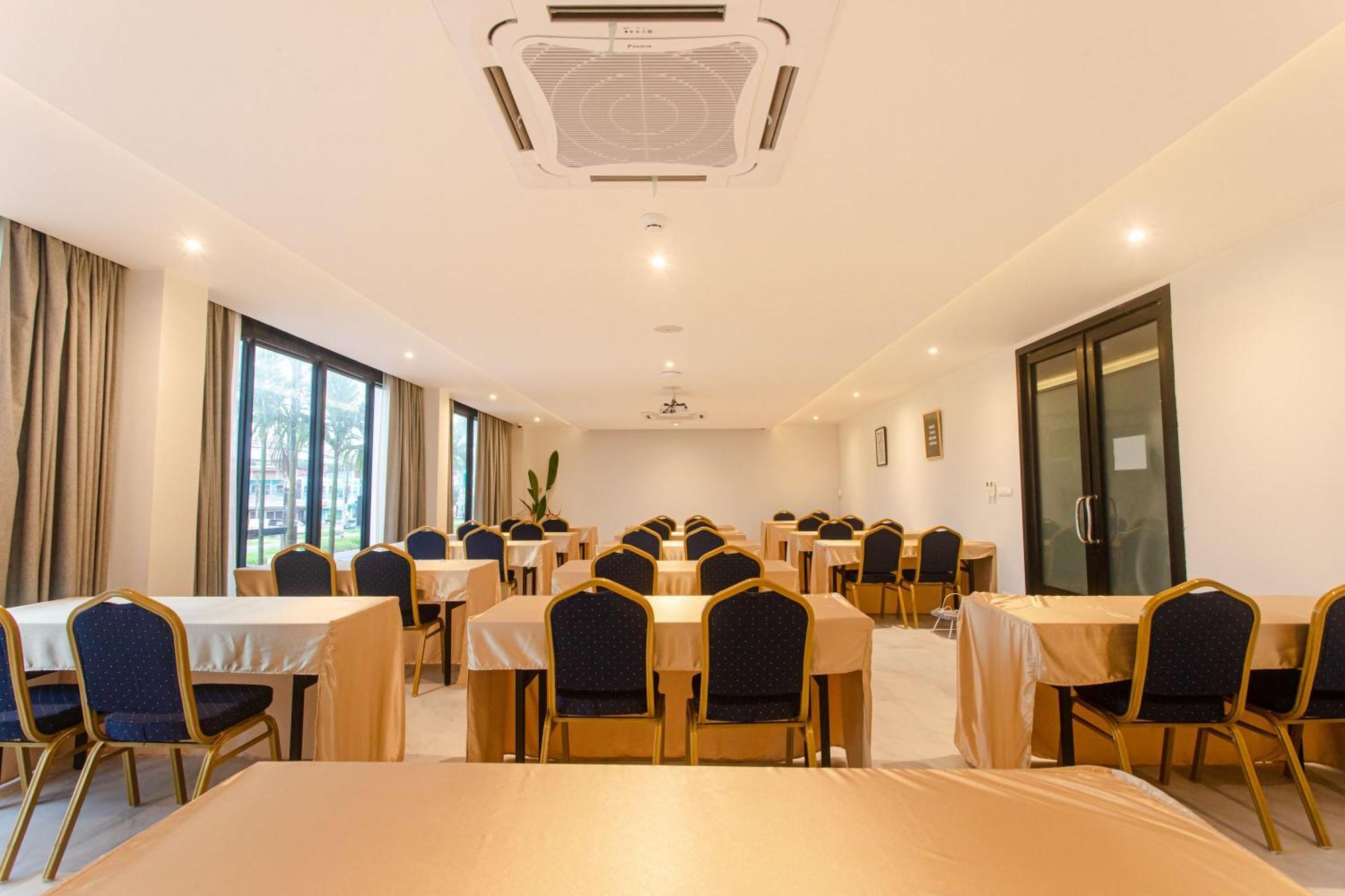 Tour De Phuket Hotel - Sha Plus 타랑 외부 사진
